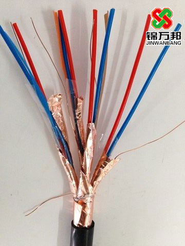 計(jì)算機(jī)屏蔽電纜，